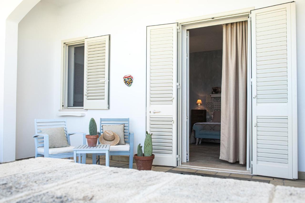 Borgo Rosso Terra Aparthotel Галиполи Екстериор снимка