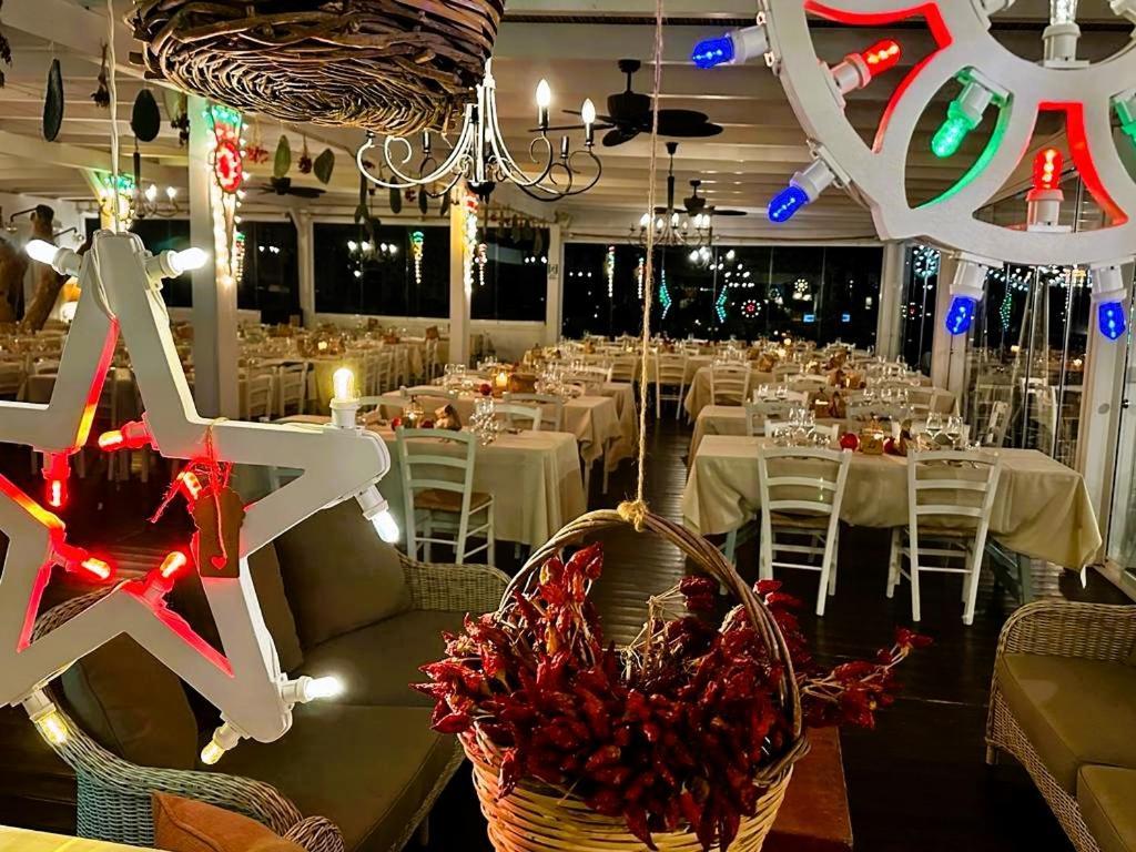 Borgo Rosso Terra Aparthotel Галиполи Екстериор снимка